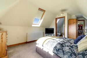 Bedroom- click for photo gallery